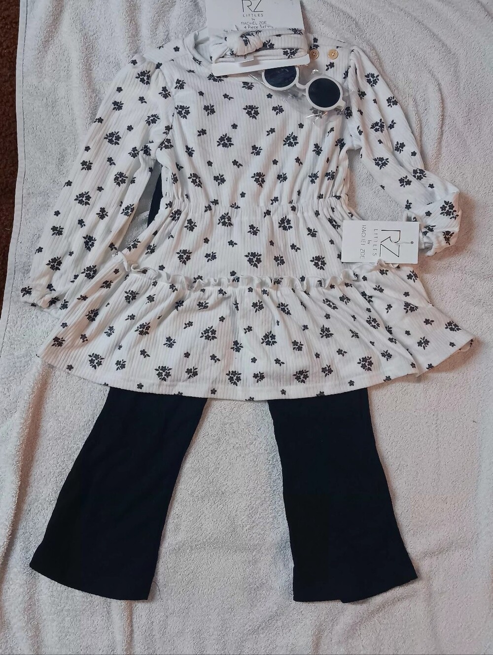 RZ Littles By Rachel Zoe 4 Piece Set Black & White Floral Tunic Set Size 4T NWT